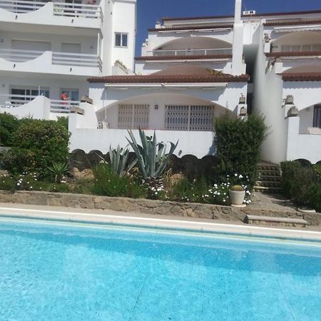 Appartement Avec Vue Sur La Mer A Canyelles Et A 5Mn De La Plage, Garr Roses Bagian luar foto